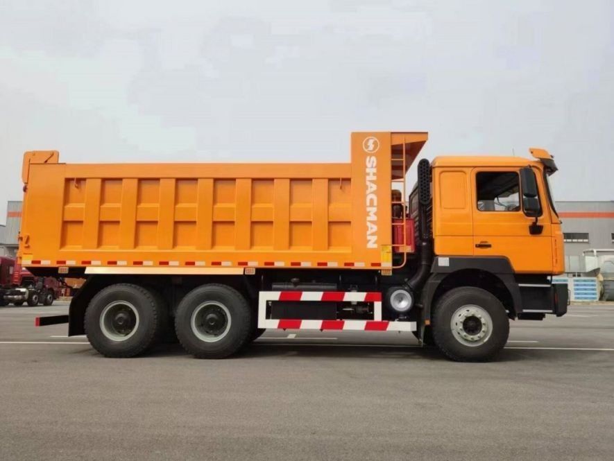 SHACMAN Single Sleeper Dump Truck F3000 6x4 400hp EuroII Hiệu suất mạnh mẽ và khả năng tải trọng