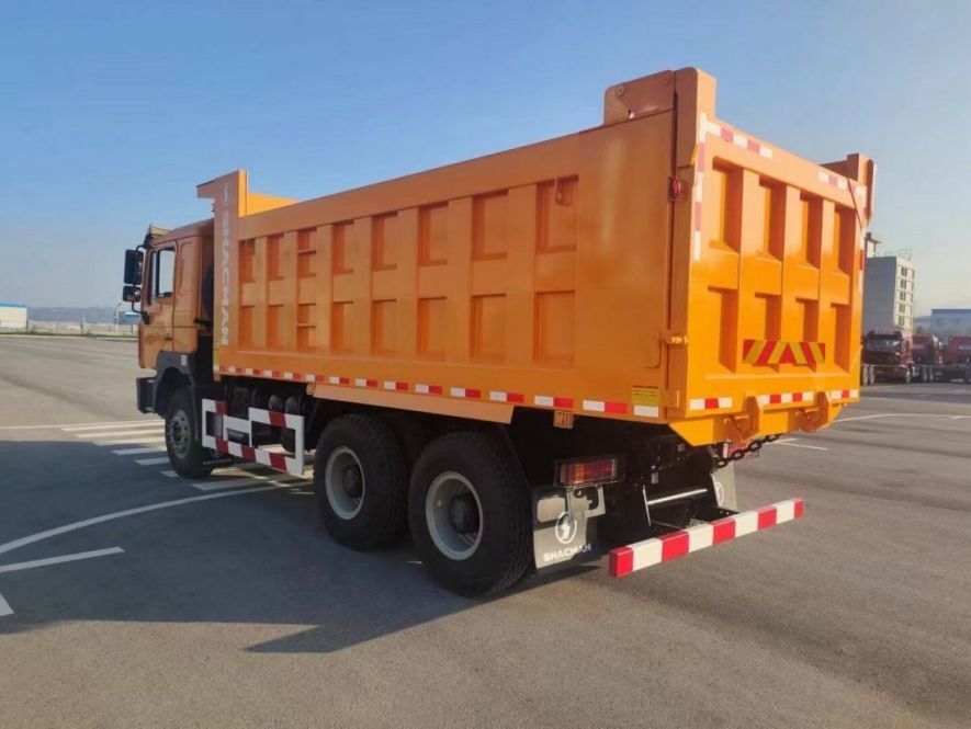 SHACMAN Single Sleeper Dump Truck F3000 6x4 400hp EuroII Hiệu suất mạnh mẽ và khả năng tải trọng