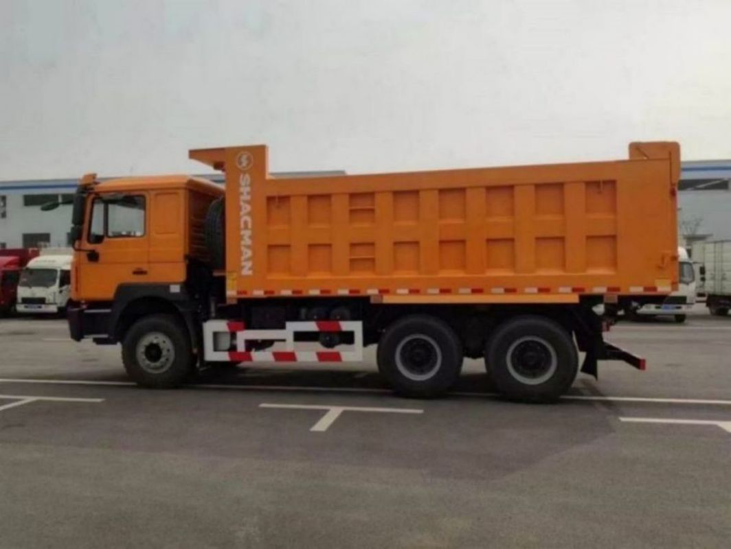 SHACMAN Single Sleeper Dump Truck F3000 6x4 400hp EuroII Hiệu suất mạnh mẽ và khả năng tải trọng