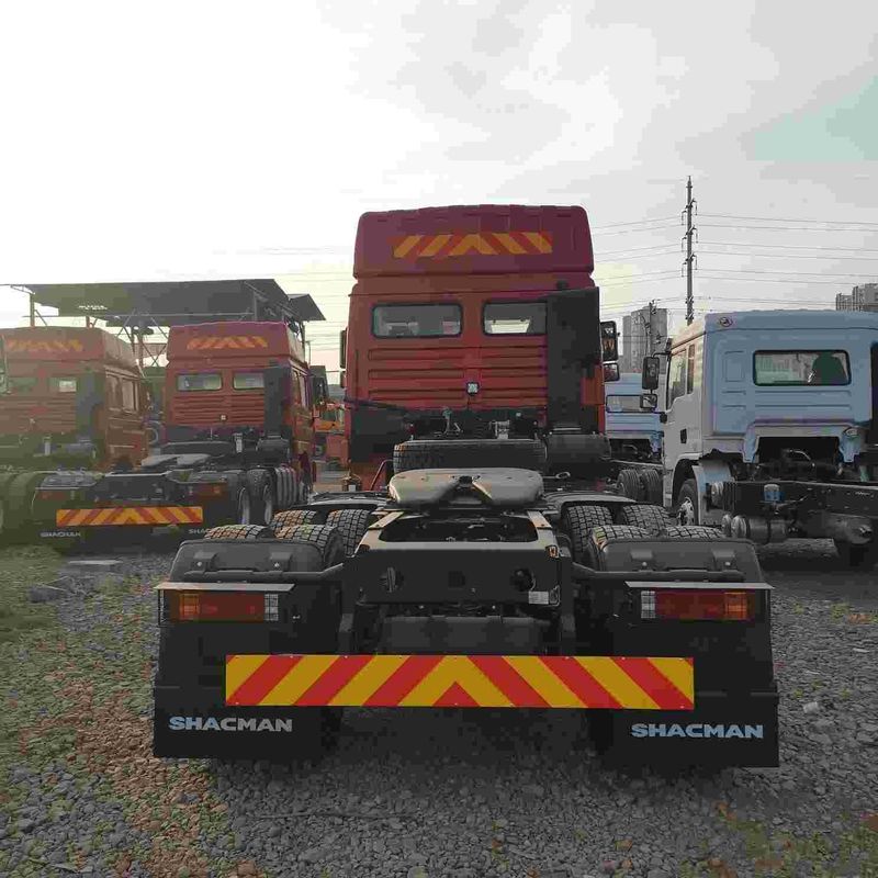 Đỏ SHACMAN F3000 375HP Euro V 6 bánh đầu máy kéo 4x2 động cơ WEICHAI