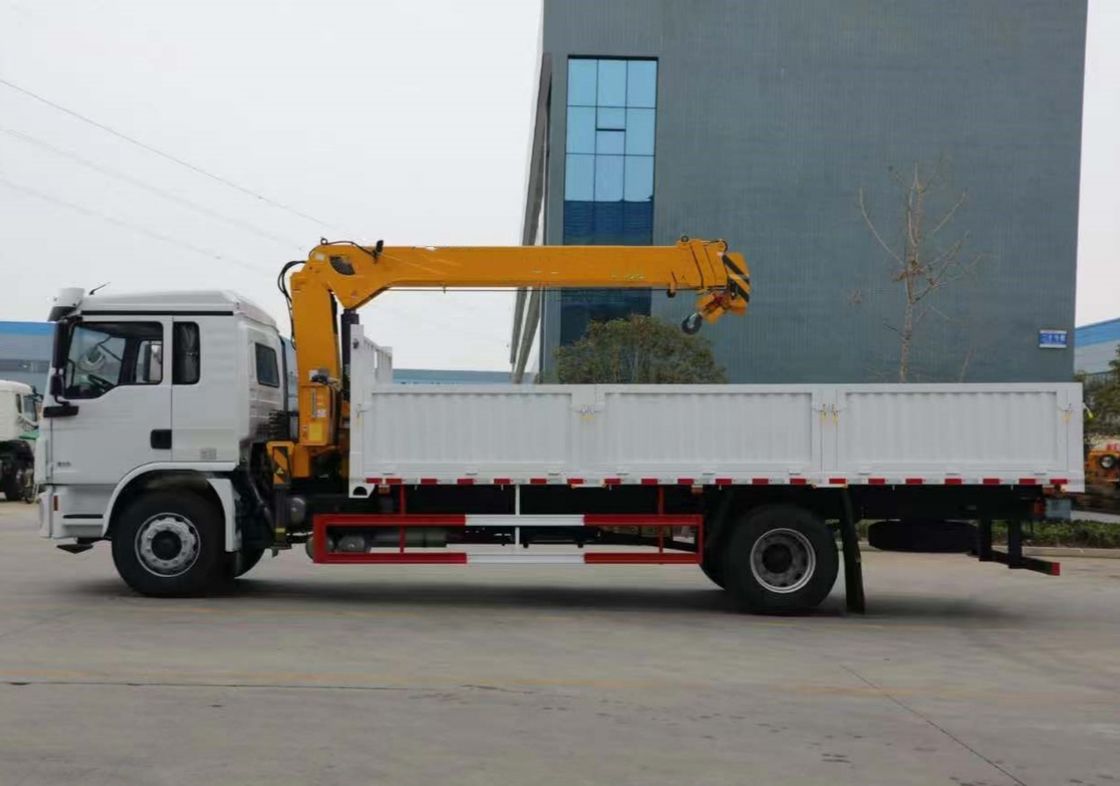 SHACMAN L3000 4X2 10 Tons Capacity Loading Cargo Truck 240HP Cargo Carrier Crane Trong chất lượng tốt