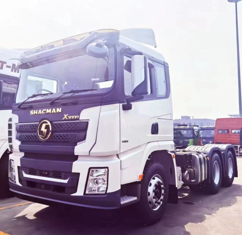 SHACMAN xe tải kéo 10 bánh xe X3000 6x4 lái xe trái hai người ngủ đầu máy kéo cho Algeria